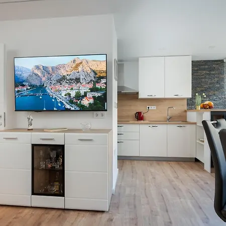 Diana Апартаменты Омиш